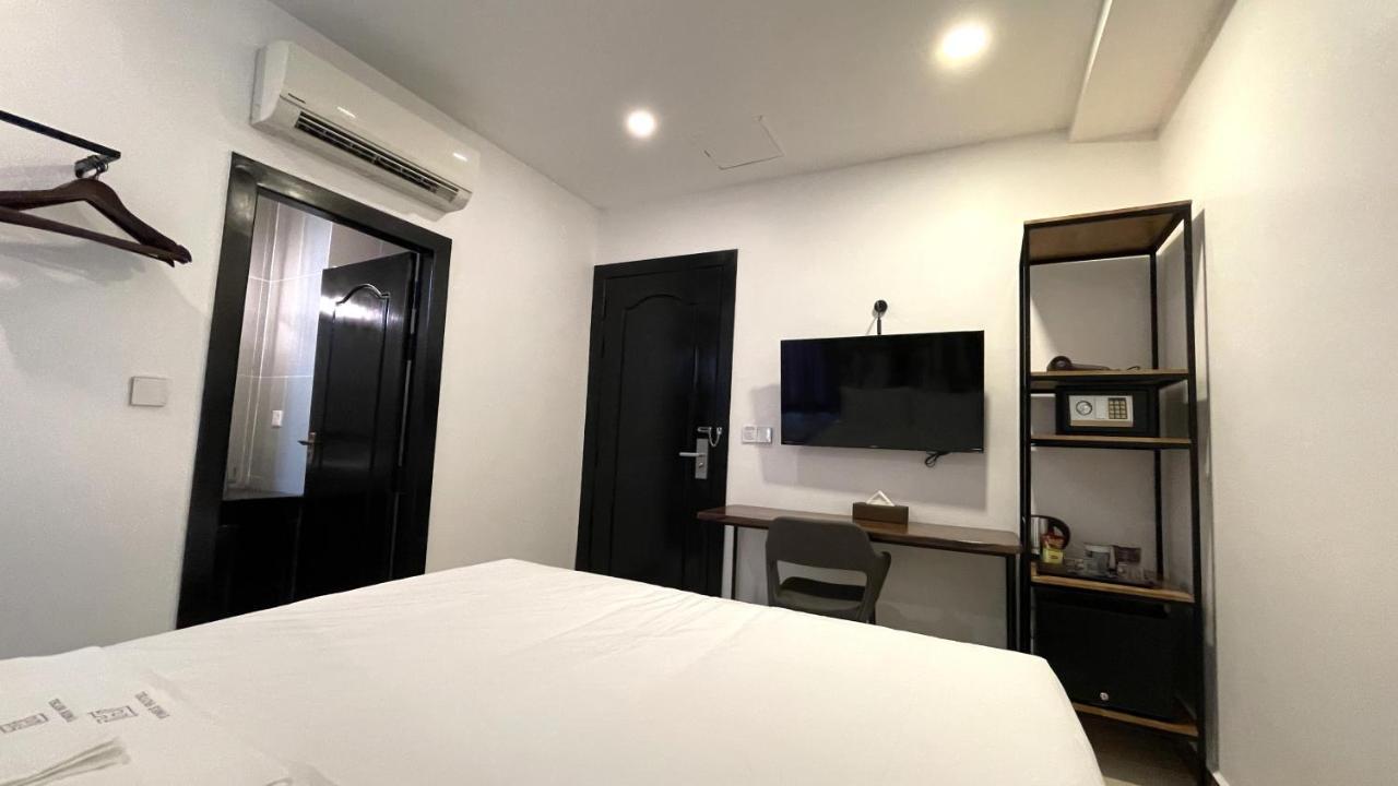 Times Hotel At Bassac Lane Пном Пен Екстериор снимка