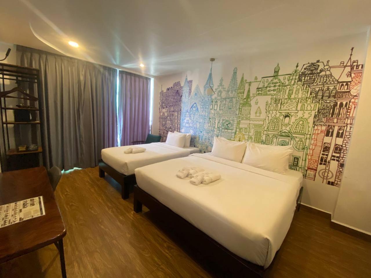 Times Hotel At Bassac Lane Пном Пен Екстериор снимка